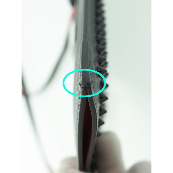 Christian Louboutin Loubilab spiked leather crossbody bag black - Picture 5 of 9